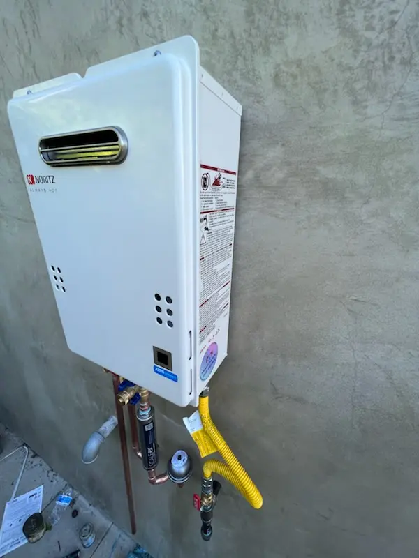 Tankless water heater installation for Military Park homes